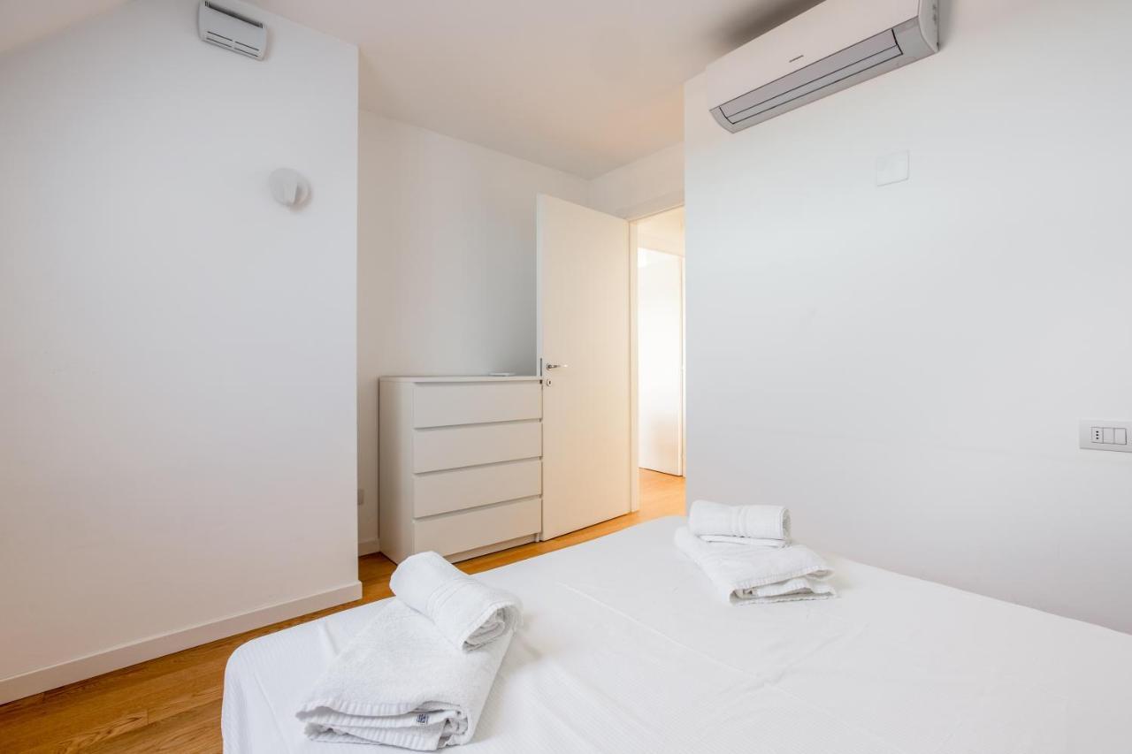 Appartamento Modern With Terrace, Wifi & Ac Milano