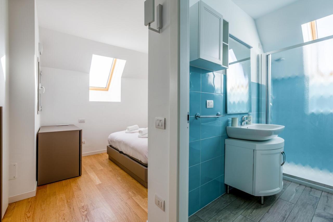 Modern With Terrace, Wifi & Ac Appartamento